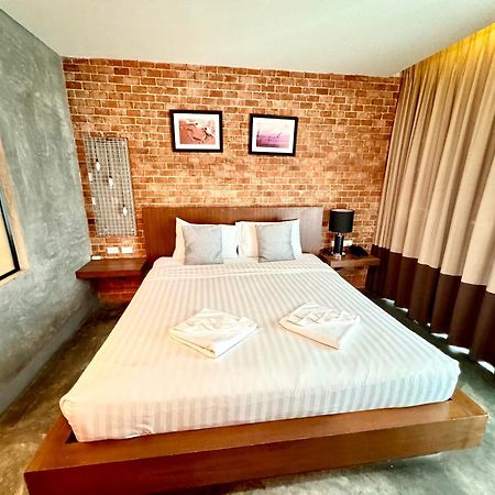De Coze Hotel Patong Dış mekan fotoğraf
