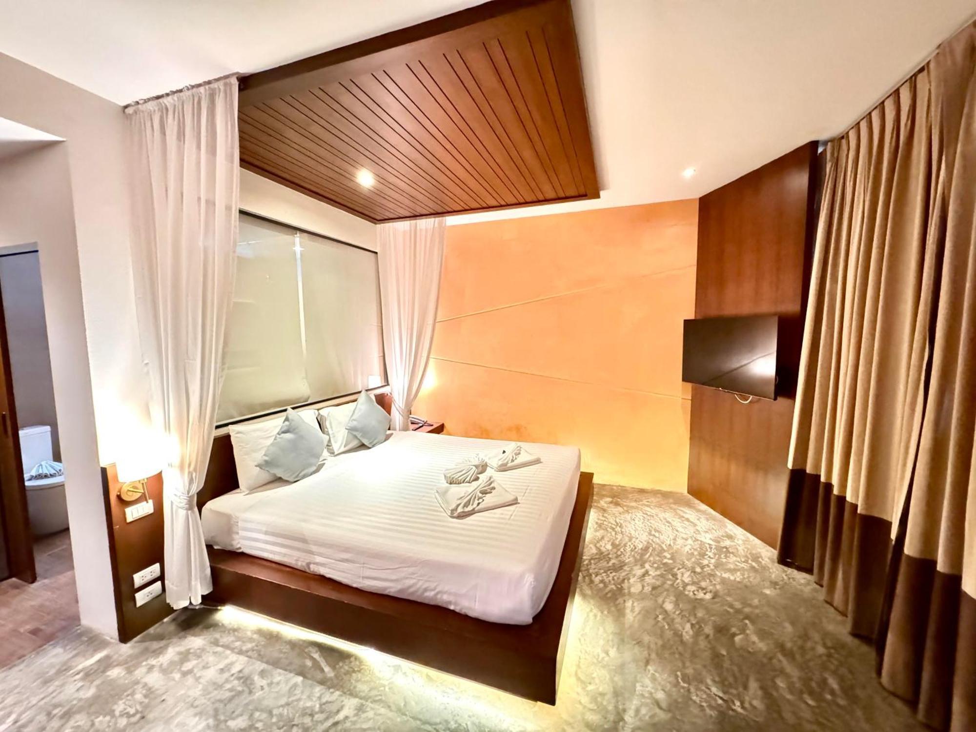 De Coze Hotel Patong Dış mekan fotoğraf