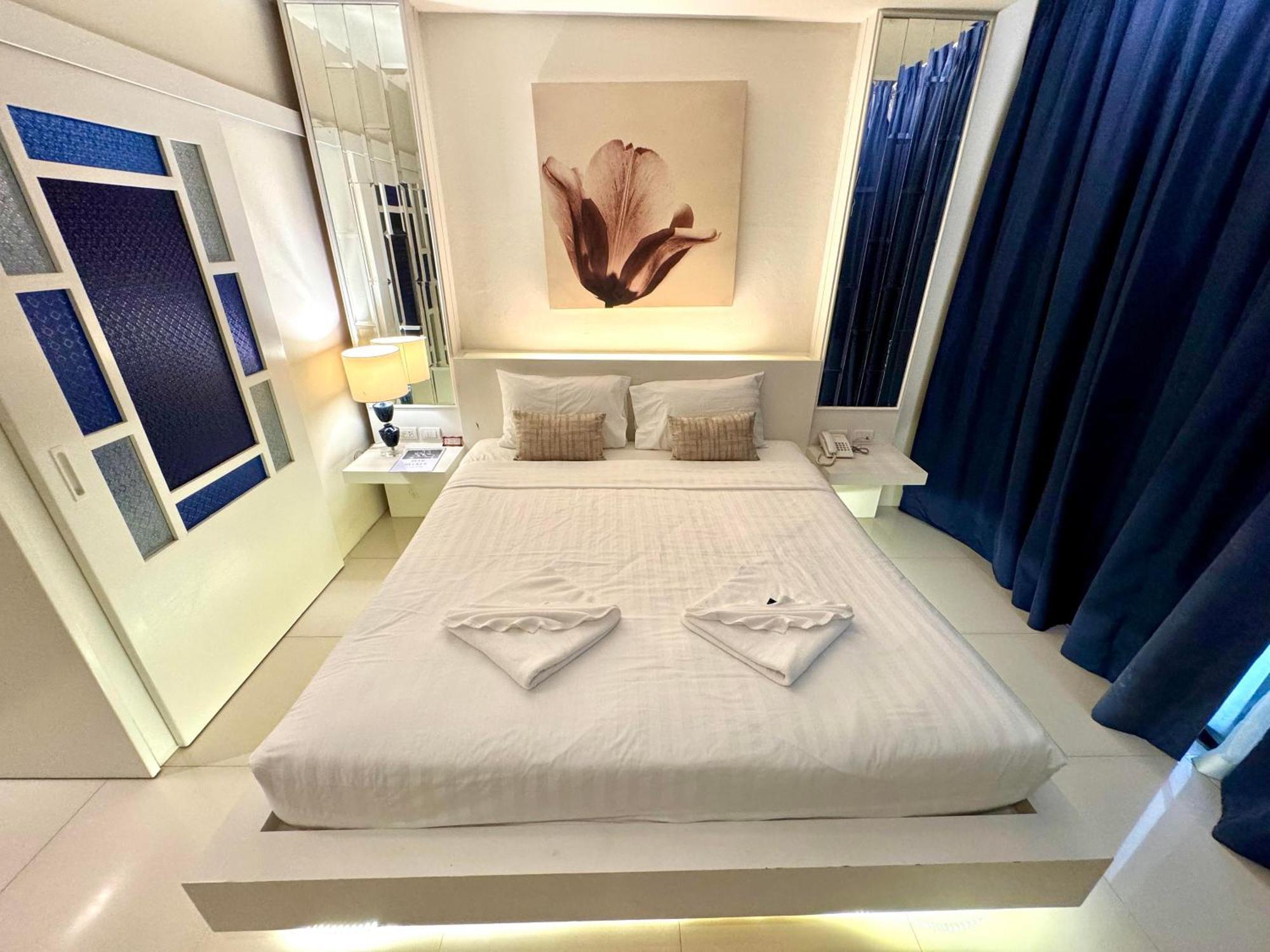 De Coze Hotel Patong Dış mekan fotoğraf