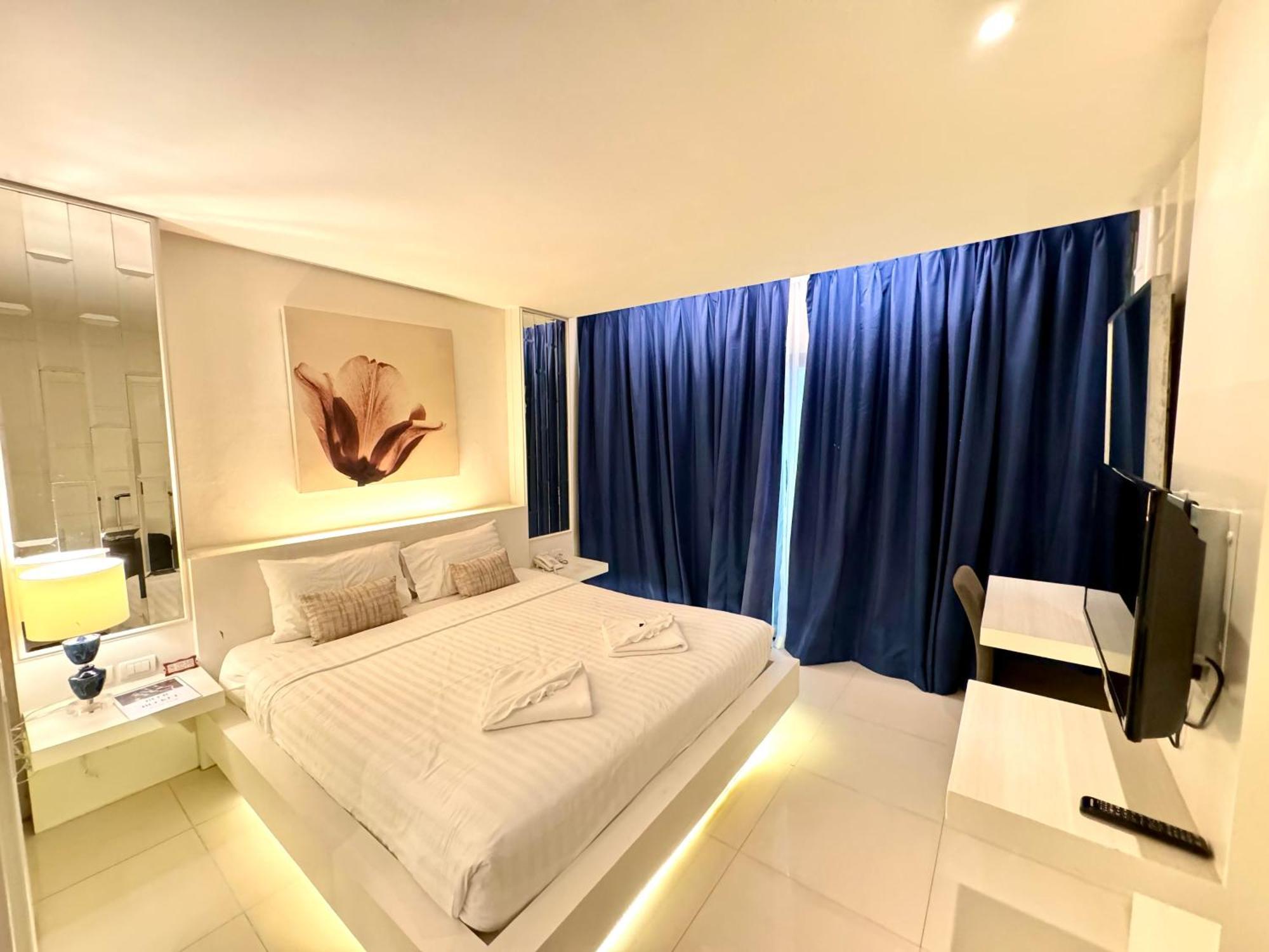 De Coze Hotel Patong Dış mekan fotoğraf