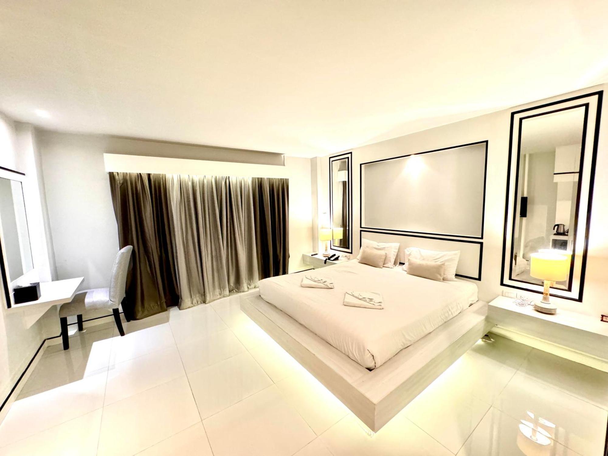 De Coze Hotel Patong Dış mekan fotoğraf