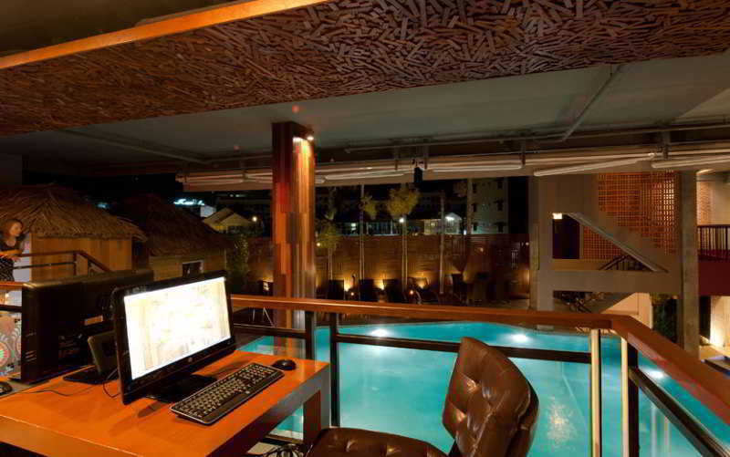De Coze Hotel Patong Dış mekan fotoğraf